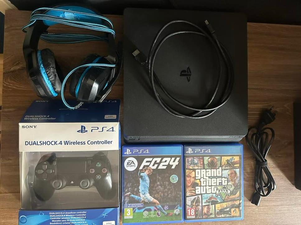 PlayStation 4 Slim 1TB met controller en games, Ophalen, Zo goed als nieuw, Met 1 controller, Slim
