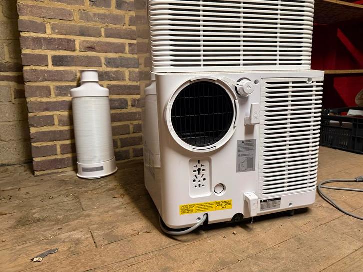 AEG Airco AXP34U33C Mobiele Airconditioner, Witgoed en Apparatuur, Airco's, Zo goed als nieuw, Mobiele airco, Minder dan 60 m³