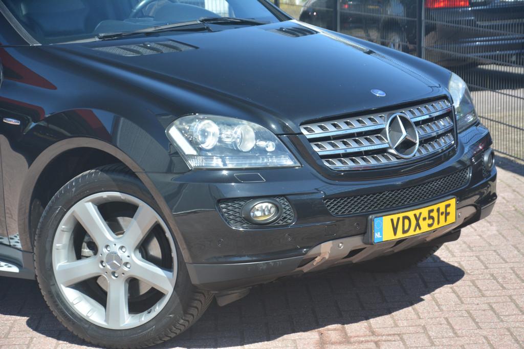 Mercedes-Benz M-Klasse 320 CDI | Navigatie | Memory | Leer |, Auto's, Automaat, 2240 kg, Gebruikt, Bedrijf