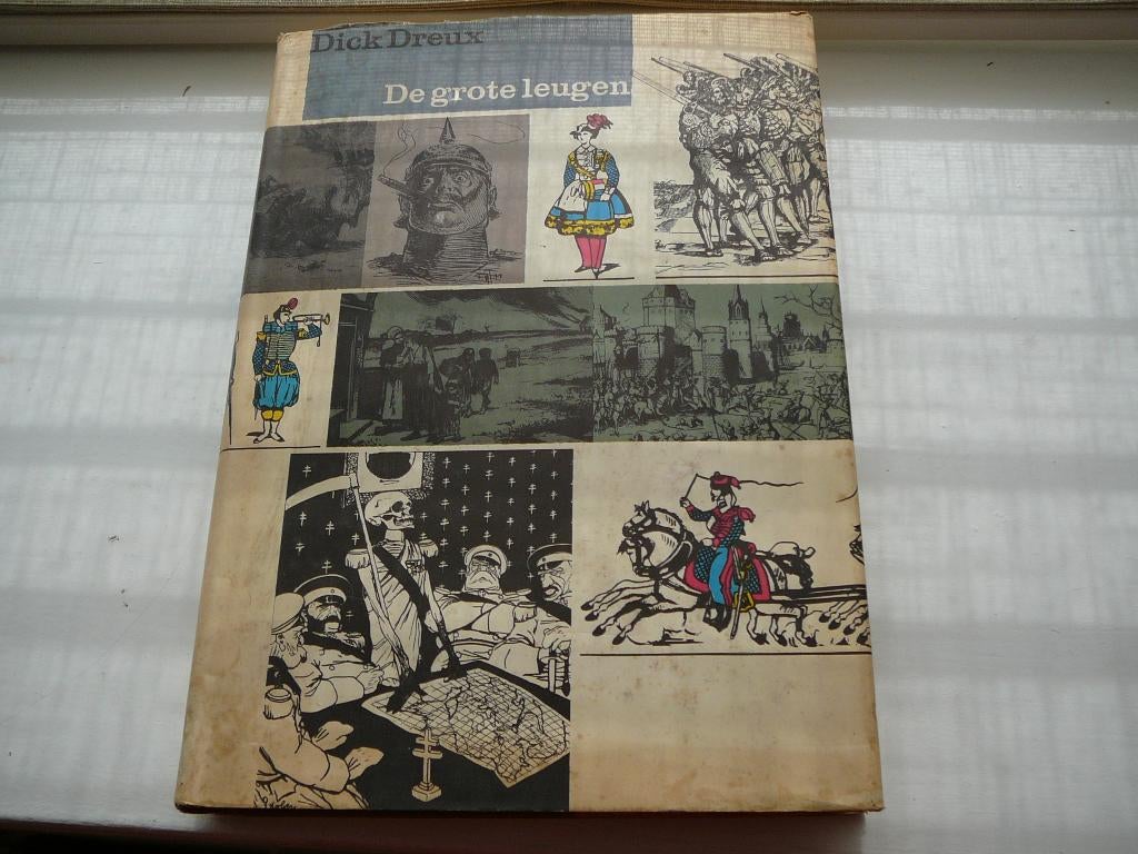 Dick Dreux  De grote leugen. 4 foto's, Ophalen of Verzenden, Gelezen, Dick Dreux