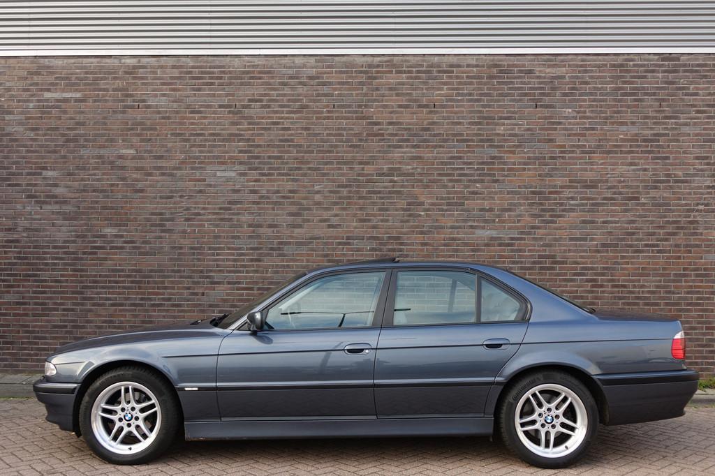 BMW 7 Serie 735i Executive, YOUNGTIMER, schuif/kanteldak, to, Auto's, Oldtimers, Automaat, 238 pk, Achterwielaandrijving, Leder