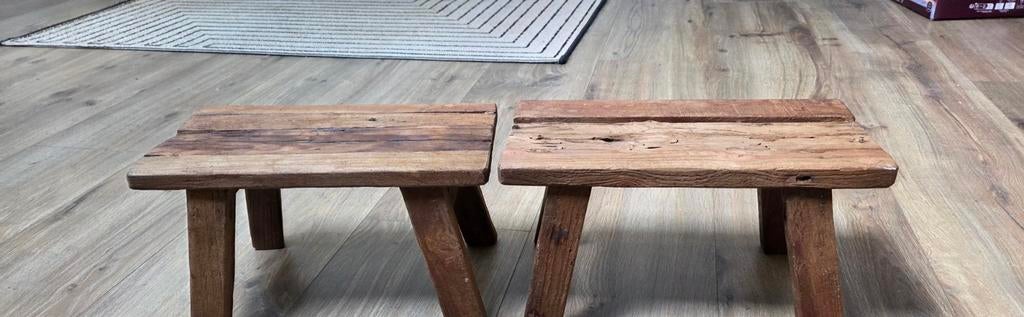 2 leuke  vensterbank  bankjes, Ophalen of Verzenden