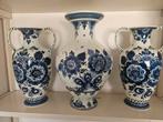Prachtige Delfts Blauwe Vazen Set - Handgeschilderd, Antiek en Kunst, Ophalen of Verzenden
