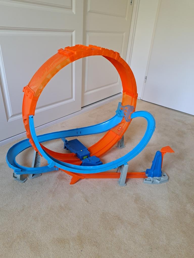 Hot Wheels Action - Wervelende looping, Ophalen, Racebaan, Zo goed als nieuw, Hot Wheels