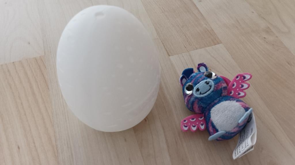 Hatchimal in ei, Ophalen of Verzenden, Zo goed als nieuw