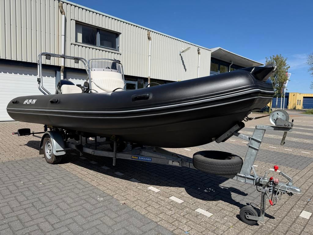 Arimar Sea Pioneer 540 met Suzuki 90 pk en Pega trailer, 70 tot 120 pk, Zo goed als nieuw, Benzine, Overige materialen