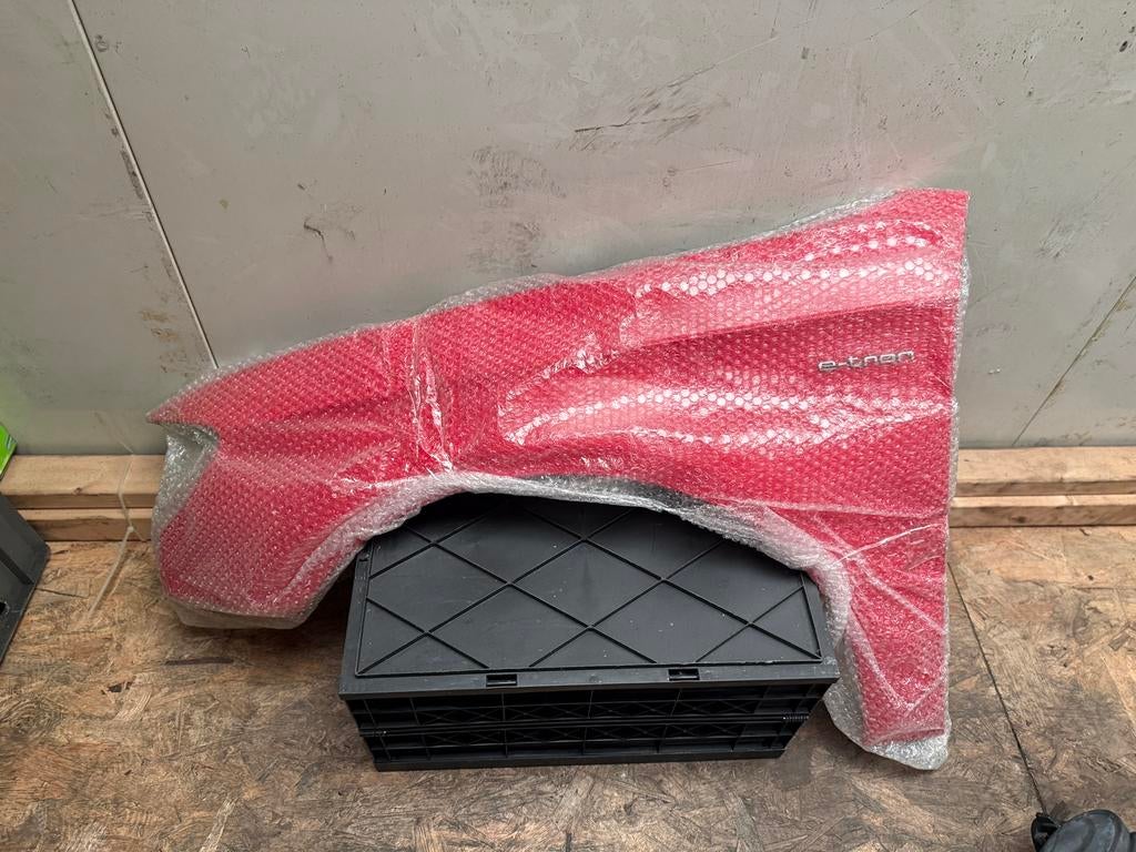 Te Koop: Linker scherm voor audi a3 8V, Auto-onderdelen, Carrosserie en Plaatwerk, Ophalen of Verzenden, Voor, Audi, Spatbord