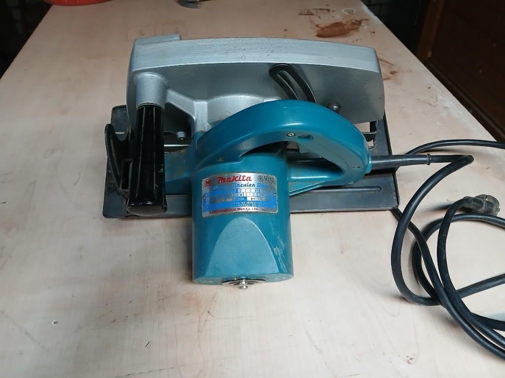 Cirkelzaagmachine, Doe-het-zelf en Verbouw, Gebruikt, Ophalen of Verzenden, Elektrisch, Makita
