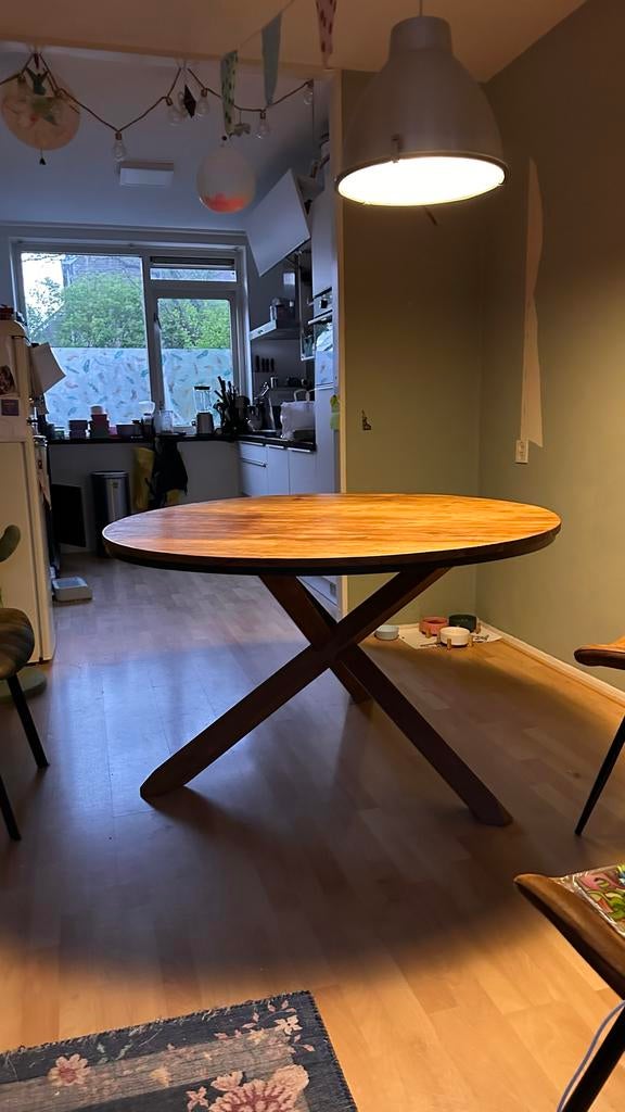 Ronde tafel 125 cm met houten spinpoten, Ophalen, Gebruikt, 100 tot 150 cm, Rond
