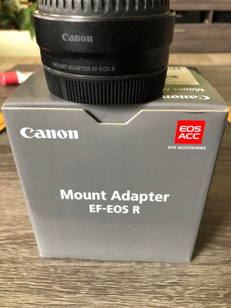 Canon Mount Adapter EF-EOS R, Ophalen of Verzenden, Zo goed als nieuw, Toebehoren