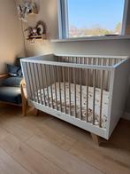 Kidsmill Lars Meegroei Ledikant - Wit/Naturel, Kinderen en Baby's, Babywiegjes en Ledikanten, Ophalen, Zo goed als nieuw, Ledikant
