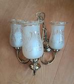 Gouden kroonluchter met glazen lampenkappen, Ophalen, Gebruikt, Metaal, Vintage