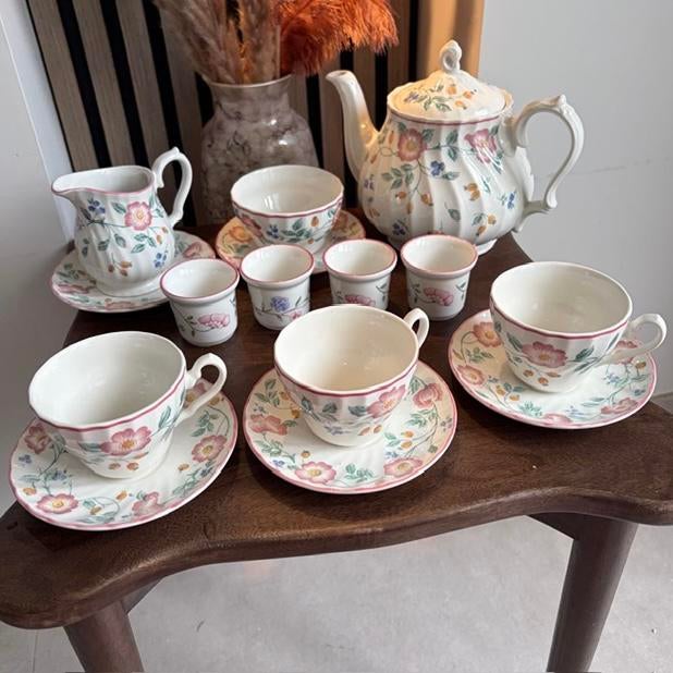 Vintage Churchill "Briar Rose servies "Chartwell Collection", Antiek en Kunst, Ophalen of Verzenden
