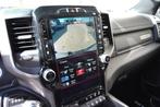 Dodge RAM 1500 5.7 V8 Crew Cab Laramie, 12 inch scherm, Auto's, Dodge, Automaat, Gebruikt, 5654 cc, Leder en Stof