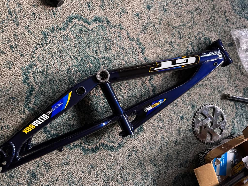 Gt ultra box, Fietsen en Brommers, Fietsen | Crossfietsen en BMX, Ophalen of Verzenden, Aluminium