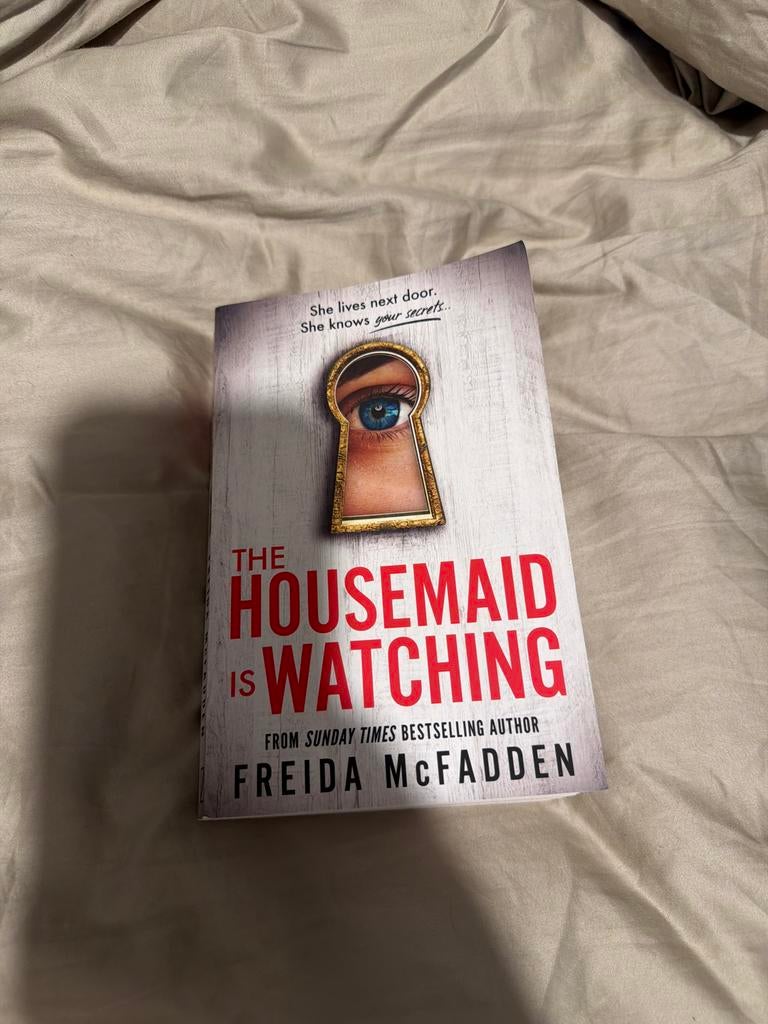 The Housemaid Is Watching - Freida McFadden, Ophalen of Verzenden, Gelezen