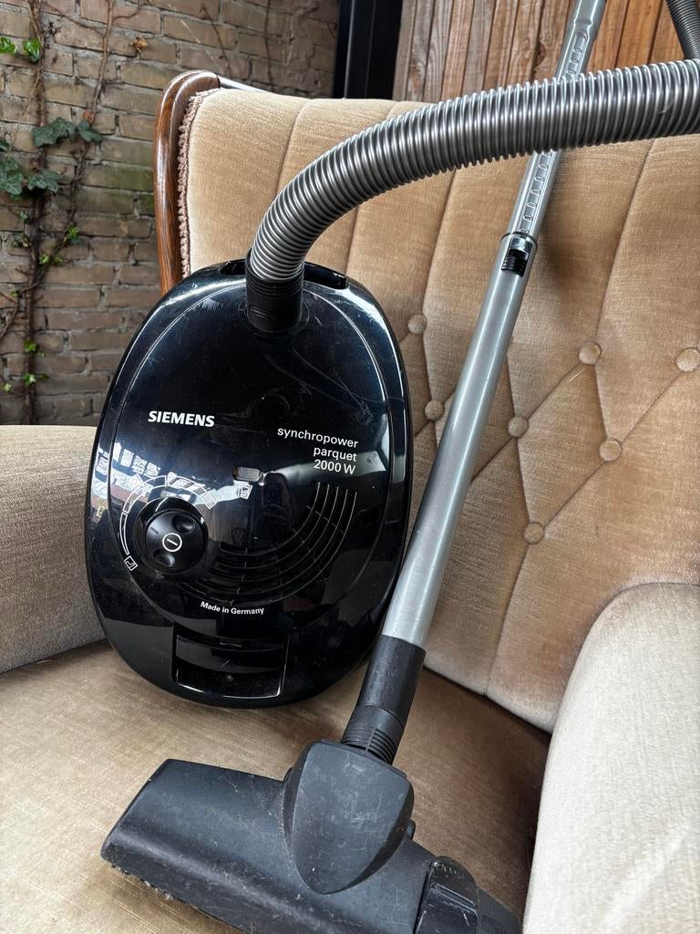 Siemens Synchropower Parquet Stofzuiger 2000W, Witgoed en Apparatuur, Stofzuigers, Gebruikt, Stofzuiger, 2000 watt of meer, Ophalen