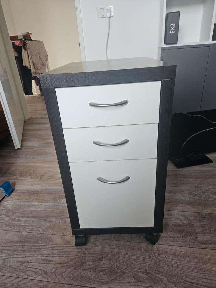 IKEA Ladekastje op wielen - Zwart/Wit, Huis en Inrichting, Kasten | Ladekasten, Gebruikt, Minder dan 100 cm, Minder dan 50 cm