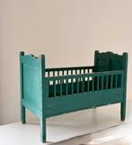 Houten poppenledikantje/poppenbed (opknapper), Ophalen, Gebruikt, Meubelstuk of Keukentje