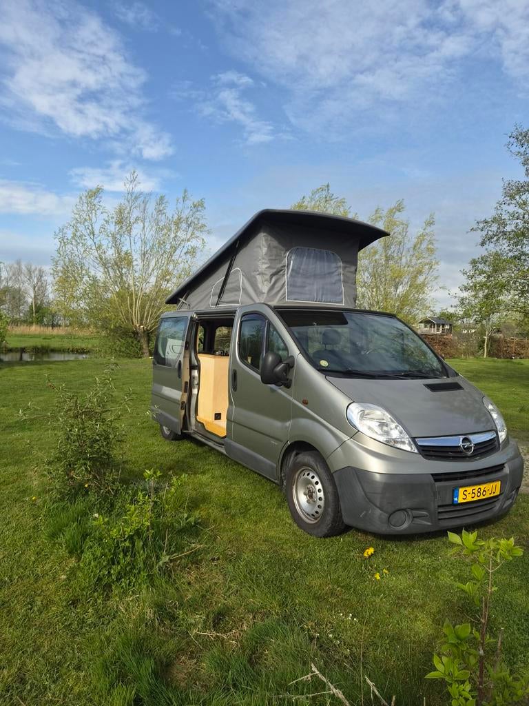 Unieke Opel Vivaro Camper | buscamper | Off-grid |, Caravans en Kamperen, Campers, Overige merken, Buscamper of Camperbus, Diesel