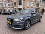 Audi A1 1.0 TFSI 95pk 2018 Grijs (S Edition), Auto's, Audi, Voorwielaandrijving, A1, 95 pk, Leder en Stof