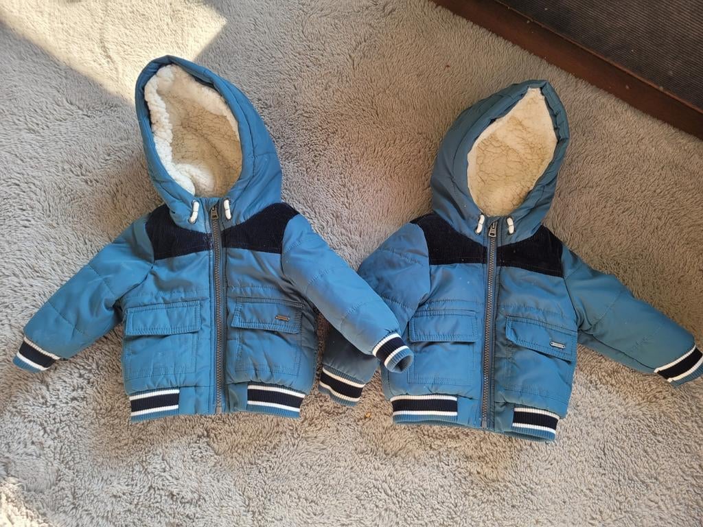 2 leuke koko noko winterjassen maat 74 tweeling, Ophalen of Verzenden, Zo goed als nieuw, Kleding