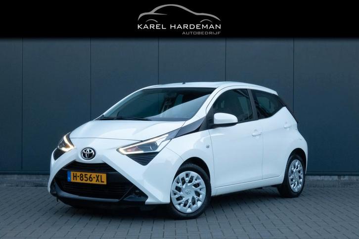 Toyota Aygo 1.0 VVT-i x-play | CAMERA | APPLE CARPLAY / ANDR, Auto's, Toyota, Bedrijf, Te koop, Aygo, ABS, Achteruitrijcamera