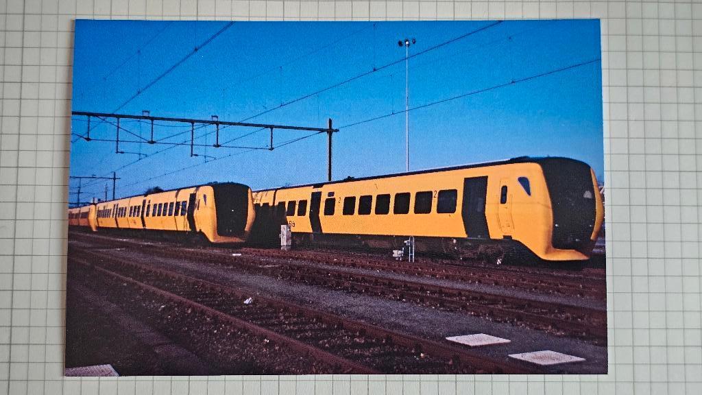 Foto TREIN NS Nederlandse Spoorwegen Diesel DM90 Buffel, Verzamelen, Spoorwegen en Tramwegen, Verzenden, Gebruikt, Trein, Overige typen