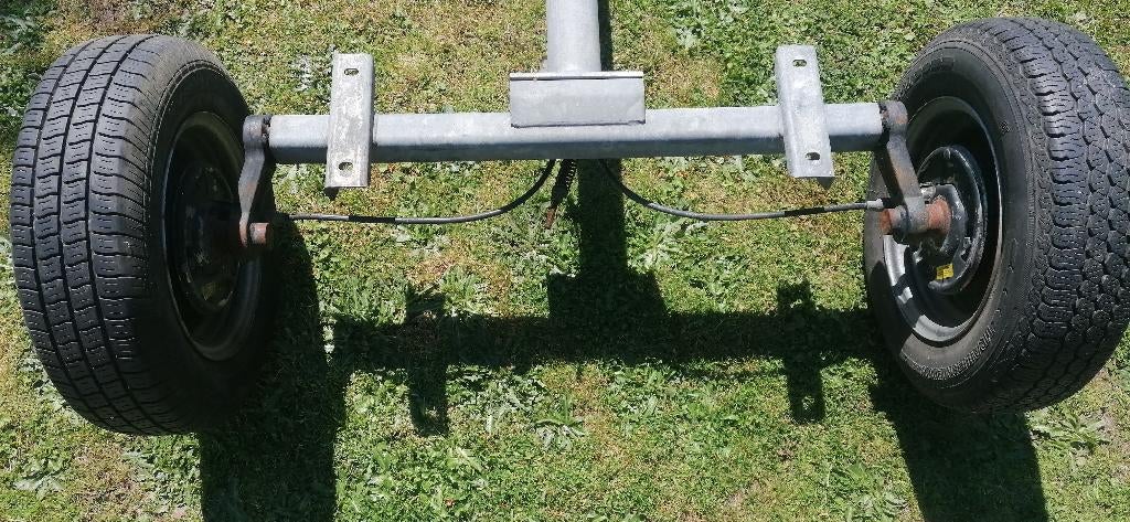 As aanhanger geremd/ geremde aanhangeras, Ophalen, Zo goed als nieuw