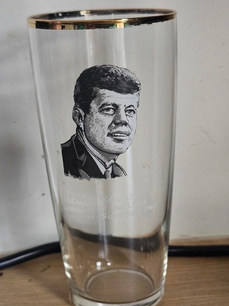 Herinneringsglas John F. Kennedy - President USA, Ophalen of Verzenden