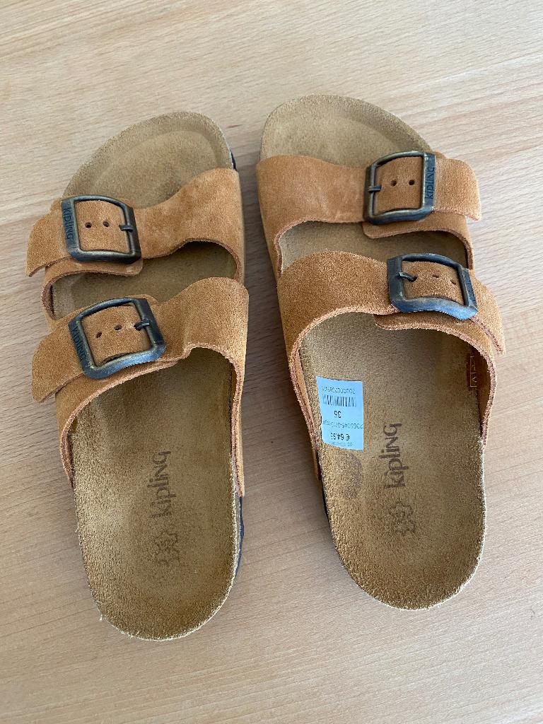 kipling slippers maat 35, Ophalen, Kipling, Jongen of Meisje, Overige typen