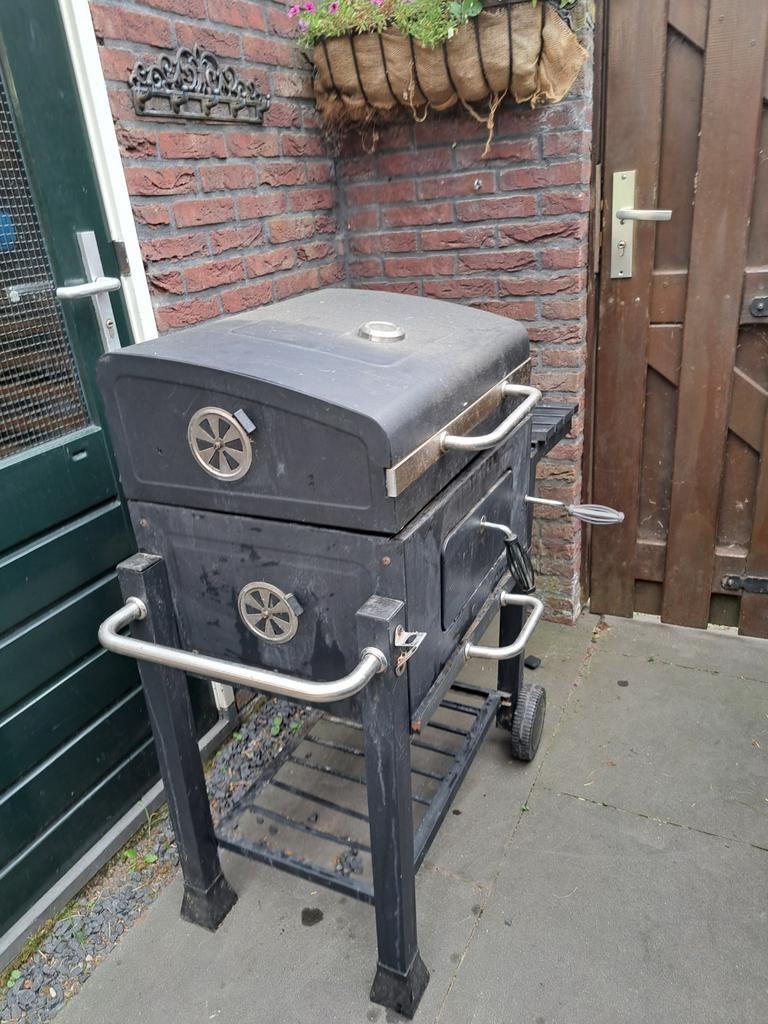 Buitenvarbeque op houtskool, Tuin en Terras, Houtskoolbarbecues, Ophalen