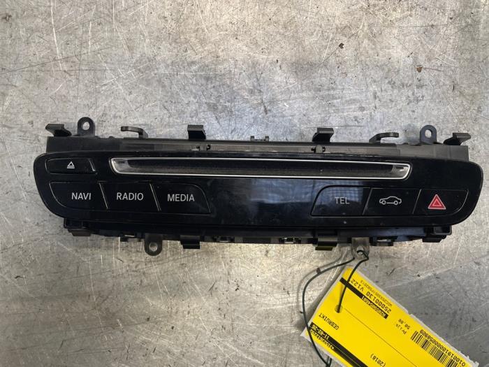 CD Speler van een Mercedes GLC-Klasse, Gebruikt, -, Ophalen of Verzenden, -