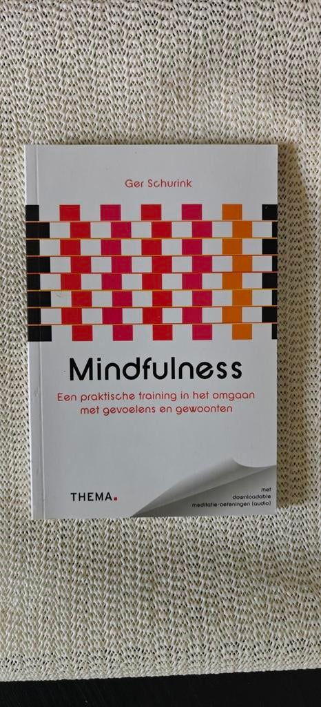 Mindfulness: training in omgaan met gevoelens en gewoonten, Ophalen of Verzenden, Zo goed als nieuw, Overige onderwerpen, Instructieboek