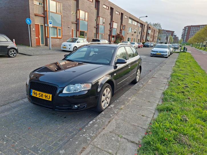 Audi A4 1.8 T 120KW Avant AUT 2006 Zwart, Auto's, Audi, Particulier, A4, Benzine, D, Stationwagon, Automaat, Origineel Nederlands