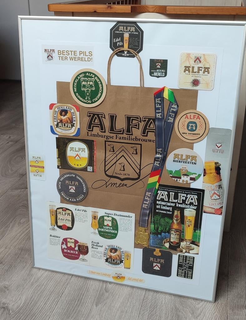 Orginele Alfa bier items in lijst.Viltjes,medaille,kaart etc, Ophalen, Zo goed als nieuw, Reclamebord, Plaat of Schild, Overige merken