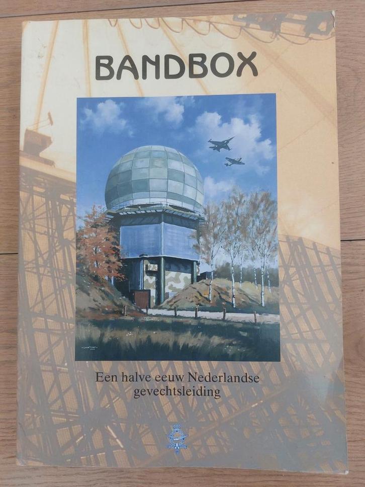 Bandbox: Een halve eeuw Nederlandse gevechtsleiding, Boeken, Oorlog en Militair, Zo goed als nieuw, Luchtmacht, 1945 tot heden