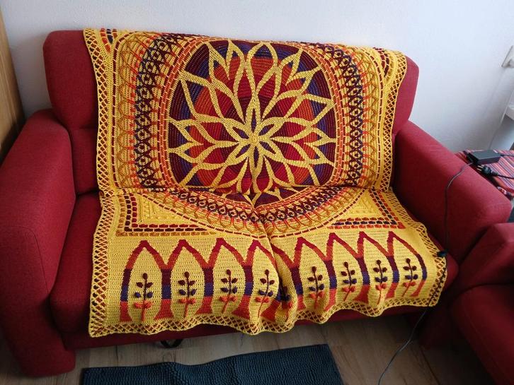 Gehaakte sprei 175x130cm - Bed of Bank, Huis en Inrichting, Stoffering | Tapijten en Kleden, Zo goed als nieuw, 100 tot 150 cm