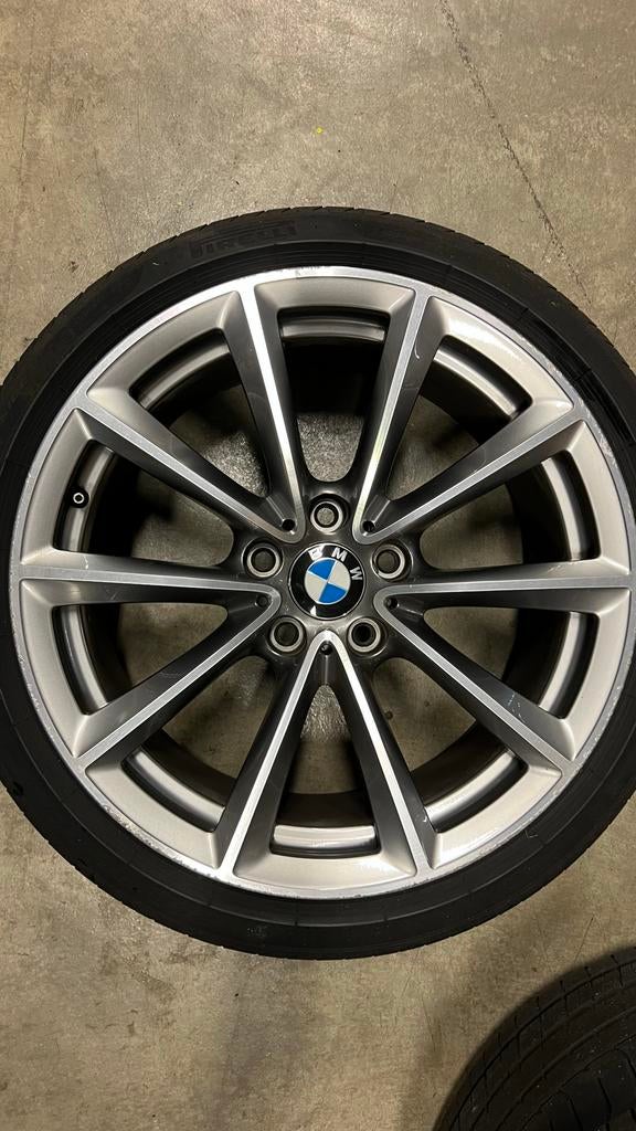 BMW  X1 M Velgen 19 inch met Pirelli P-Zero zomerbanden, Auto-onderdelen, Banden en Velgen, 19 inch, Gebruikt, 255 mm, Banden en Velgen