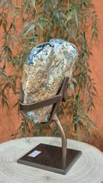 Grijze flower Amethist Geode op standaard, Ophalen of Verzenden, Mineraal