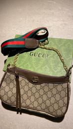Gucci tas, Ophalen, Zo goed als nieuw, Zwart, Schoudertasje