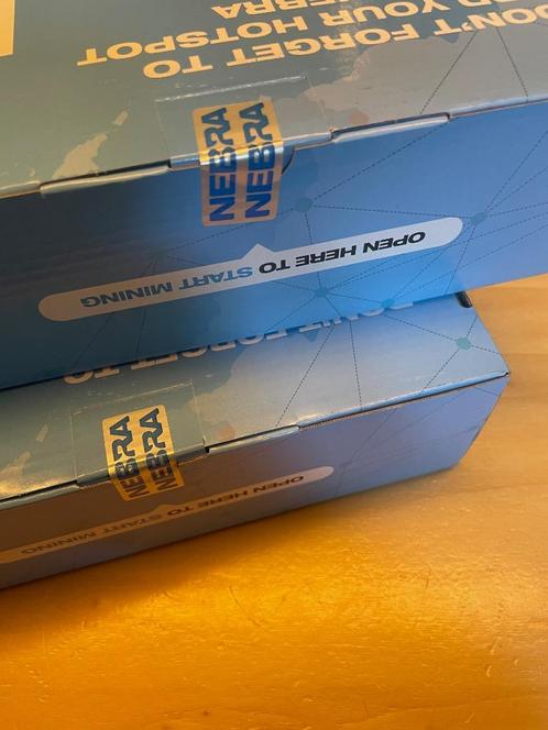 Nebra 868MHz Helium miner - SEALED, Computers en Software, Routers en Modems, Nieuw, Ophalen of Verzenden