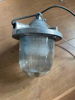 2x mooie industriele fabrieks (hang) lamp, Ophalen of Verzenden, Gebruikt, Vintage industrieel