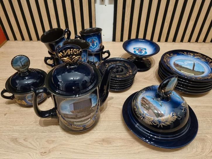 Wit-Russisch Thee- en Ontbijtservies, Huis en Inrichting, Keuken | Servies, Gebruikt, Compleet servies, Overige stijlen, Porselein