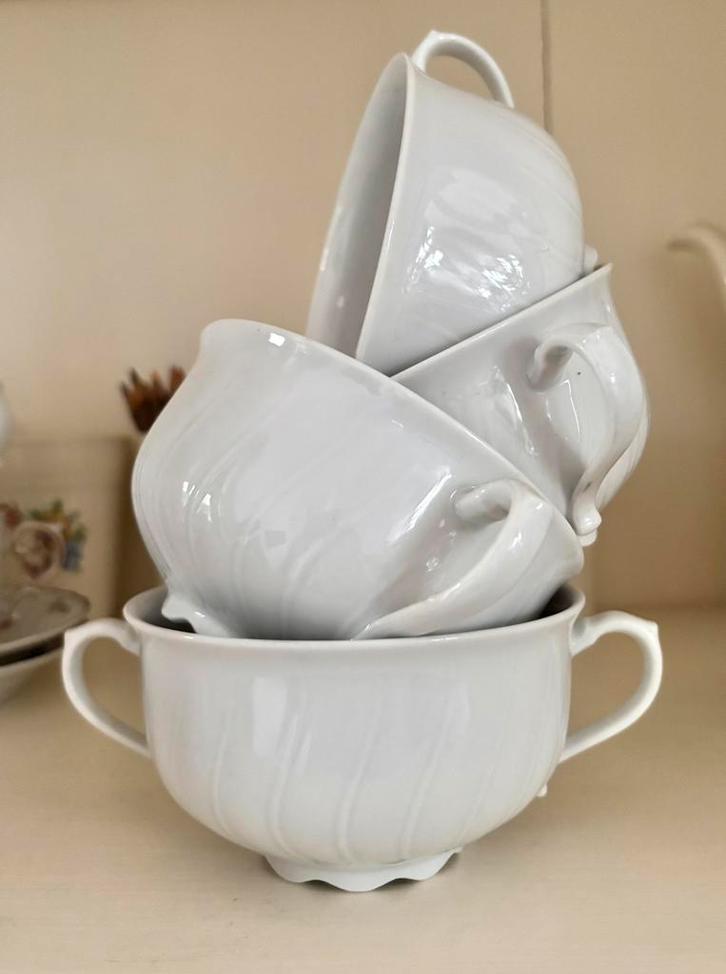 4 soepkommen Bavaria Regina wit, Antiek en Kunst, Antiek | Servies los, Ophalen of Verzenden