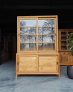 Prachtige teakhouten schoolkast | Teak buffetkast #2501, Huis en Inrichting, Kasten | Buffetkasten, Niet ingevuld, 100 tot 150 cm