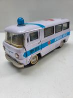 Blikken ambulance, type mf132, Ophalen of Verzenden