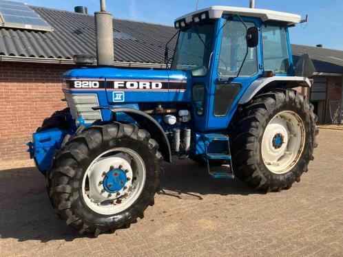 Ford 8210 gen 2 (bj 1988), Zakelijke goederen, Agrarisch | Tractoren, Ford, Gebruikt