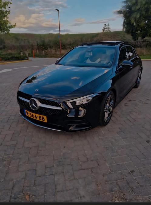 Mercedes-Benz A-Klasse A 200 163pk 2019 Zwart AMG LINE Pano, Auto's, Mercedes-Benz, Particulier, A-Klasse, Benzine, Hatchback