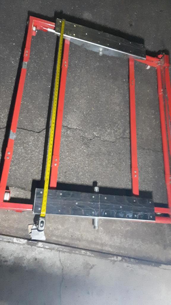 Poetsbrug te koop, Auto diversen, Krikken, Gebruikt, Garagekrik, Ophalen of Verzenden